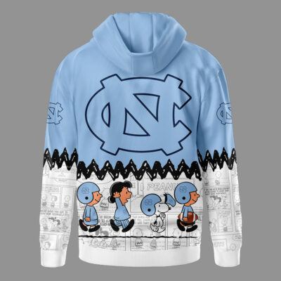 Alternative view of North Carolina Tar Heels | Premium NCAA Snoopy Peanuts Comic Hoodie